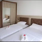 Aleksic * Τρέμπινιε